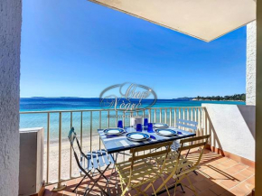 Appartement vue mer avec accès direct à la plage de Cavalière